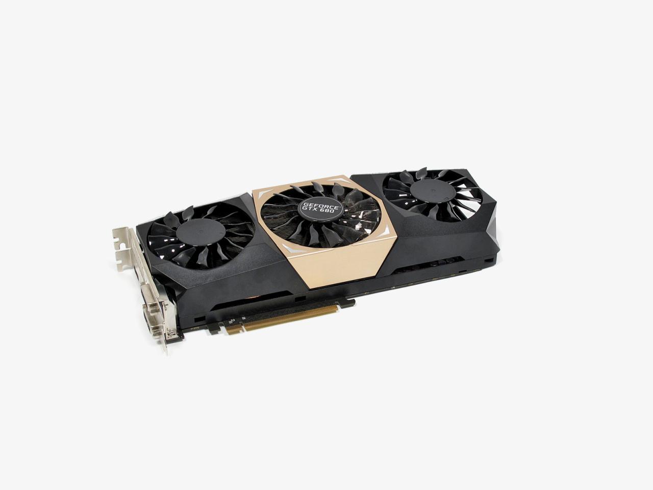 [30/04/2012] Palit Geforce GTX 680 Jetstream 4GB: Verdoppelter Speicher und eine zahmere Lüftersteuerung als ihre 2GB-Schwester, aber keine werkseitige Übertaktung. Test in der PCGH 08/2012