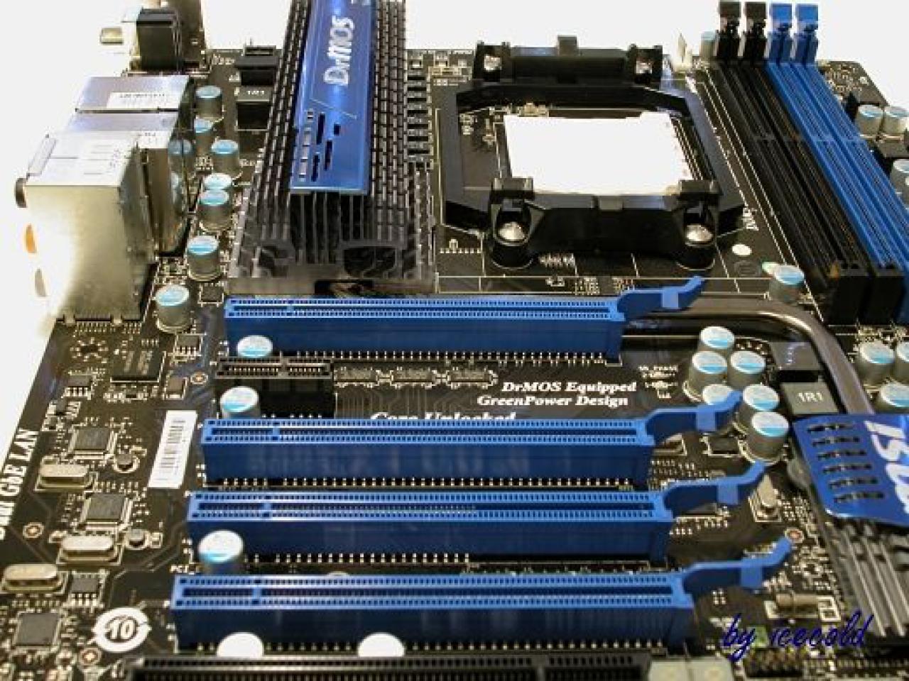 [20/04/2012] Innovatives Langzeit-Projekt: Wakü-PC mit Springbrunnen-AGB 2.0 (23)