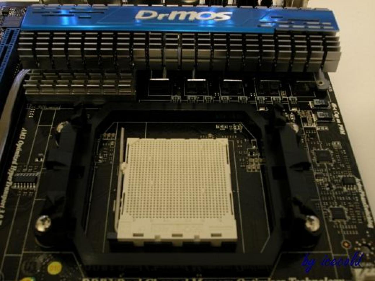 [20/04/2012] Innovatives Langzeit-Projekt: Wakü-PC mit Springbrunnen-AGB 2.0 (25)