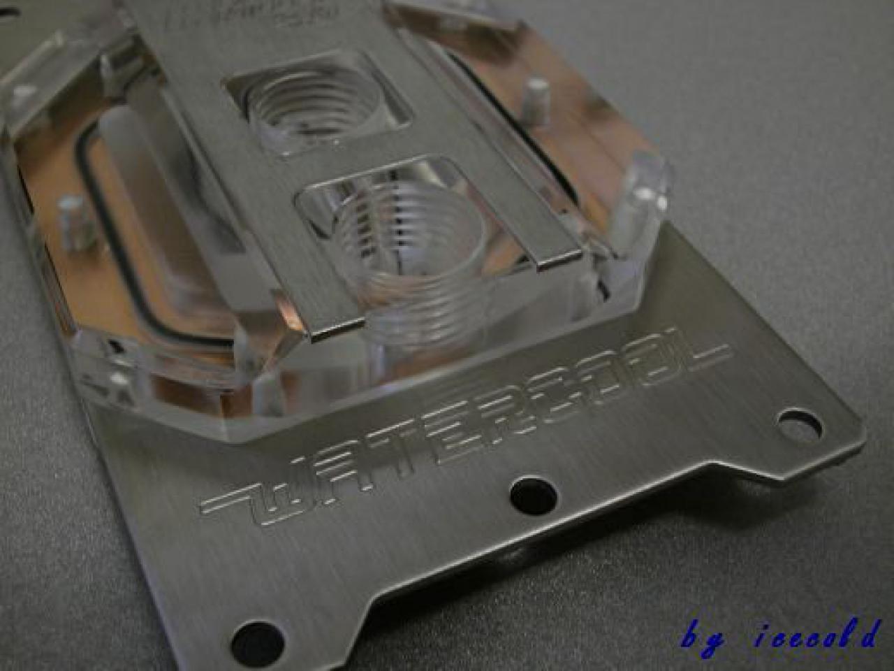 [20/04/2012] Innovatives Langzeit-Projekt: Wakü-PC mit Springbrunnen-AGB 2.0 (226)