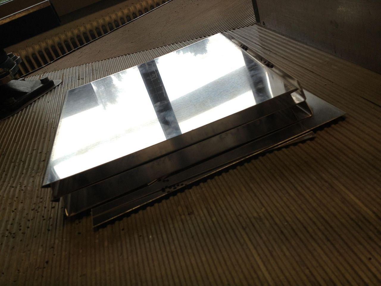 [25/04/2012] Spannendes Casecon-Projekt: NAS-Würfel aus Aluminium (8)