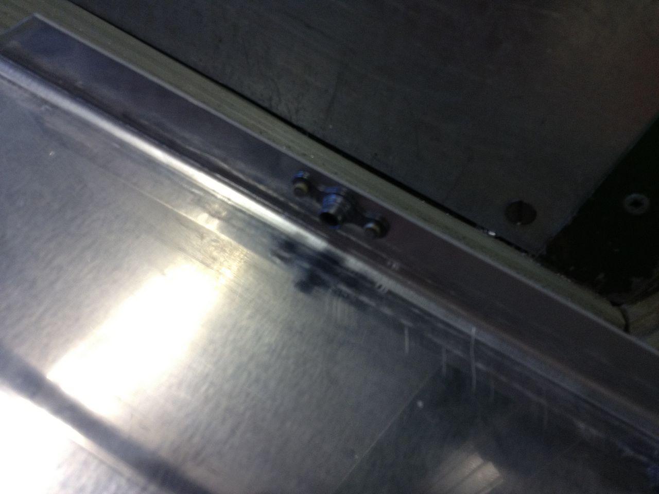 [25/04/2012] Spannendes Casecon-Projekt: NAS-Würfel aus Aluminium (11)