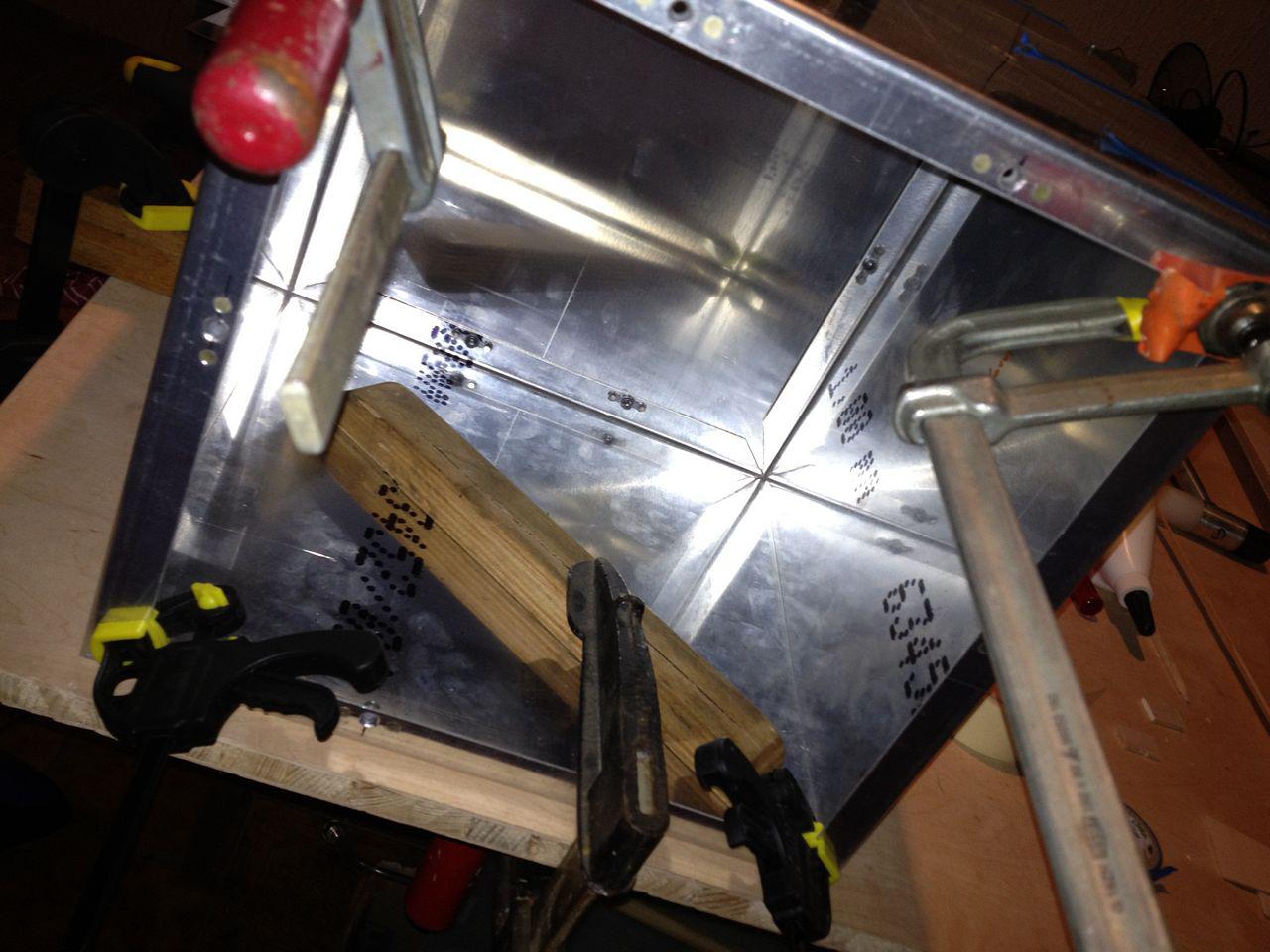 [25/04/2012] Spannendes Casecon-Projekt: NAS-Würfel aus Aluminium (18)