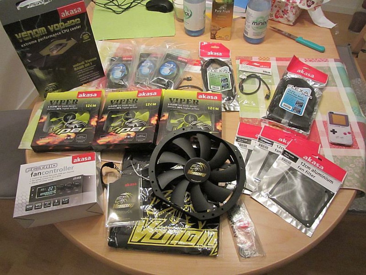 [02/04/2012] Update: Front des MS-Tech CA-0280 wird zum Deckel (7)