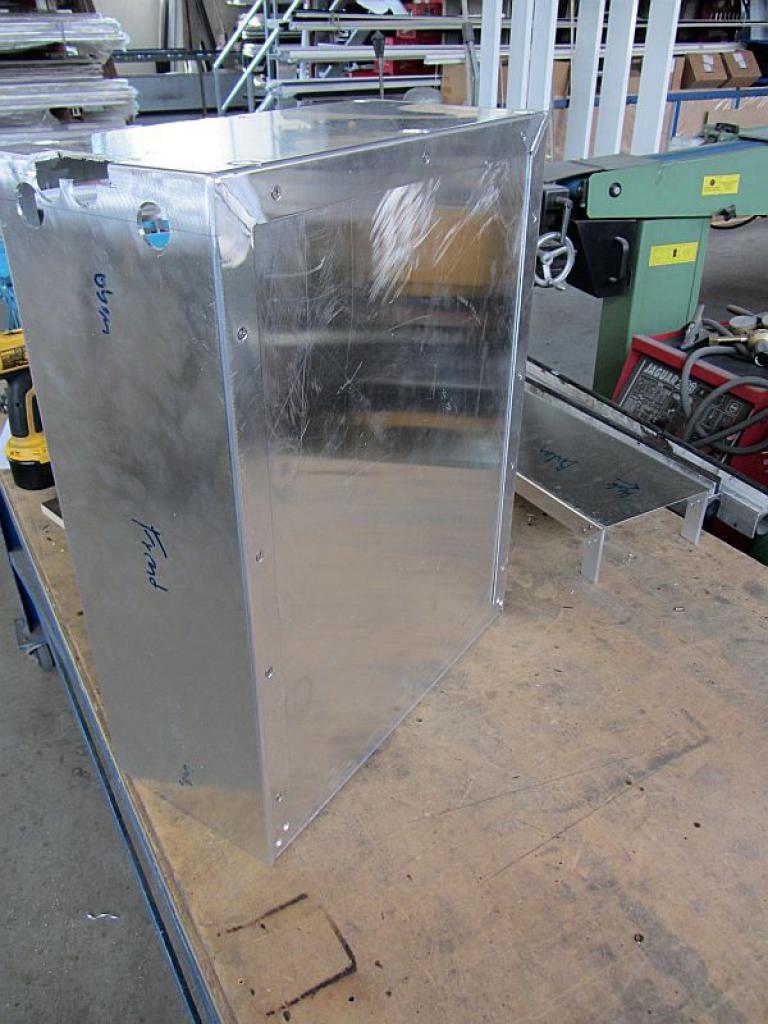 [20/04/2012] Update vom 20.04.: neue Bilder aus der Profi-Werkstatt (8)