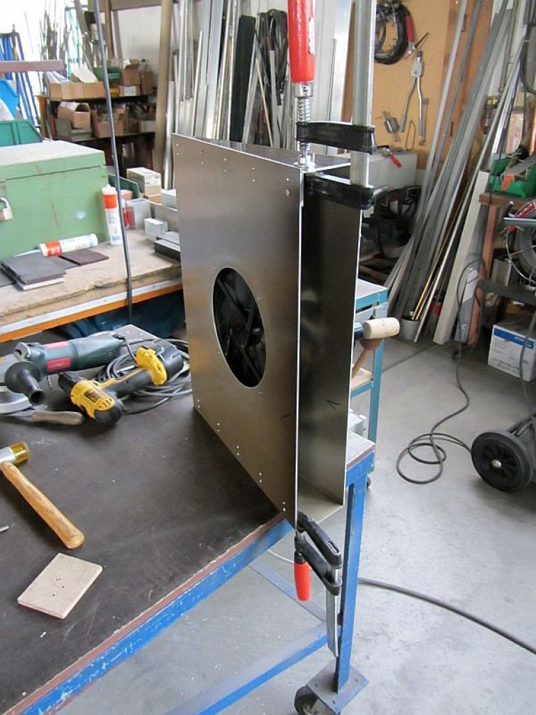 [20/04/2012] Update vom 20.04.: neue Bilder aus der Profi-Werkstatt (38)