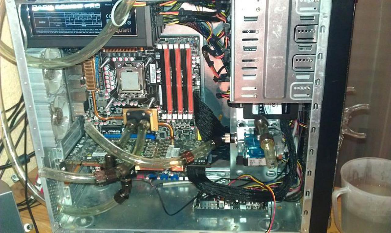 [16/04/2012] Edel-Hardware trifft auf Spar-Gehäuse: Sandy Bridge E + GTX 680 im MS-Tech-Tower (10)