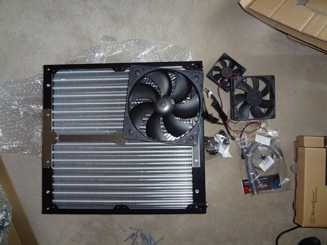 [16/04/2012] Edel-Hardware trifft auf Spar-Gehäuse: Sandy Bridge E + GTX 680 im MS-Tech-Tower (21)