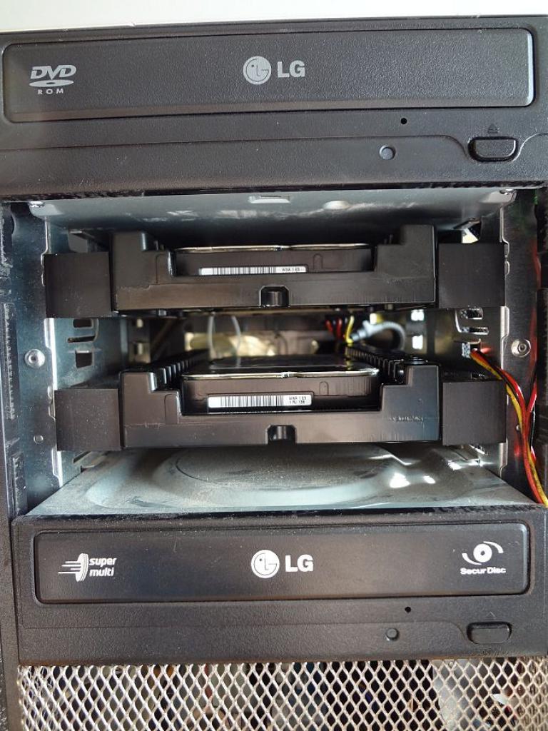 [16/04/2012] Edel-Hardware trifft auf Spar-Gehäuse: Sandy Bridge E + GTX 680 im MS-Tech-Tower (43)