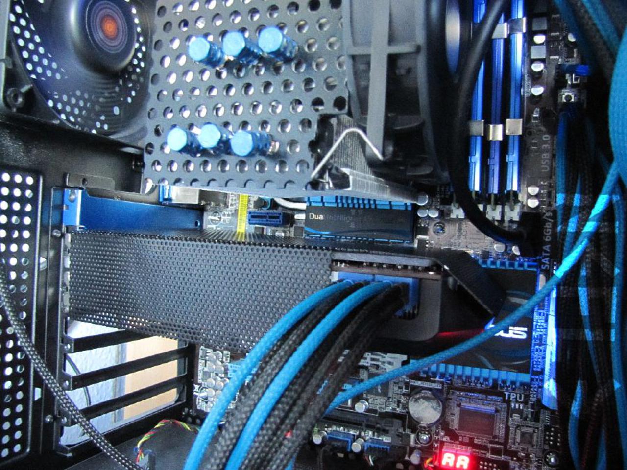 [04/04/2012] Update: jetzt mit beleuchtetem Nvidia-Logo (18)