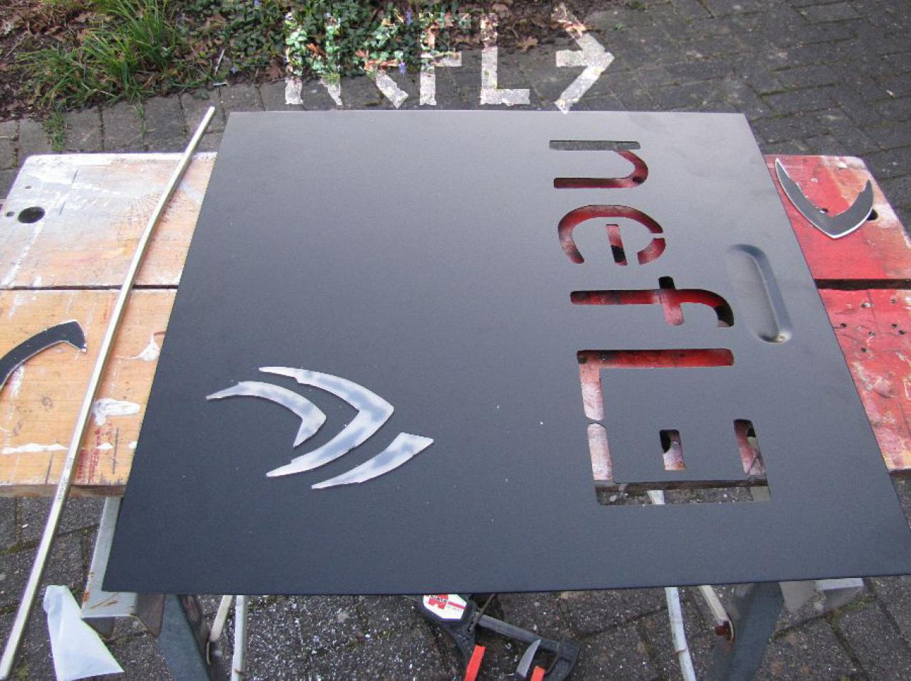 [04/04/2012] Update: jetzt mit beleuchtetem Nvidia-Logo (20)