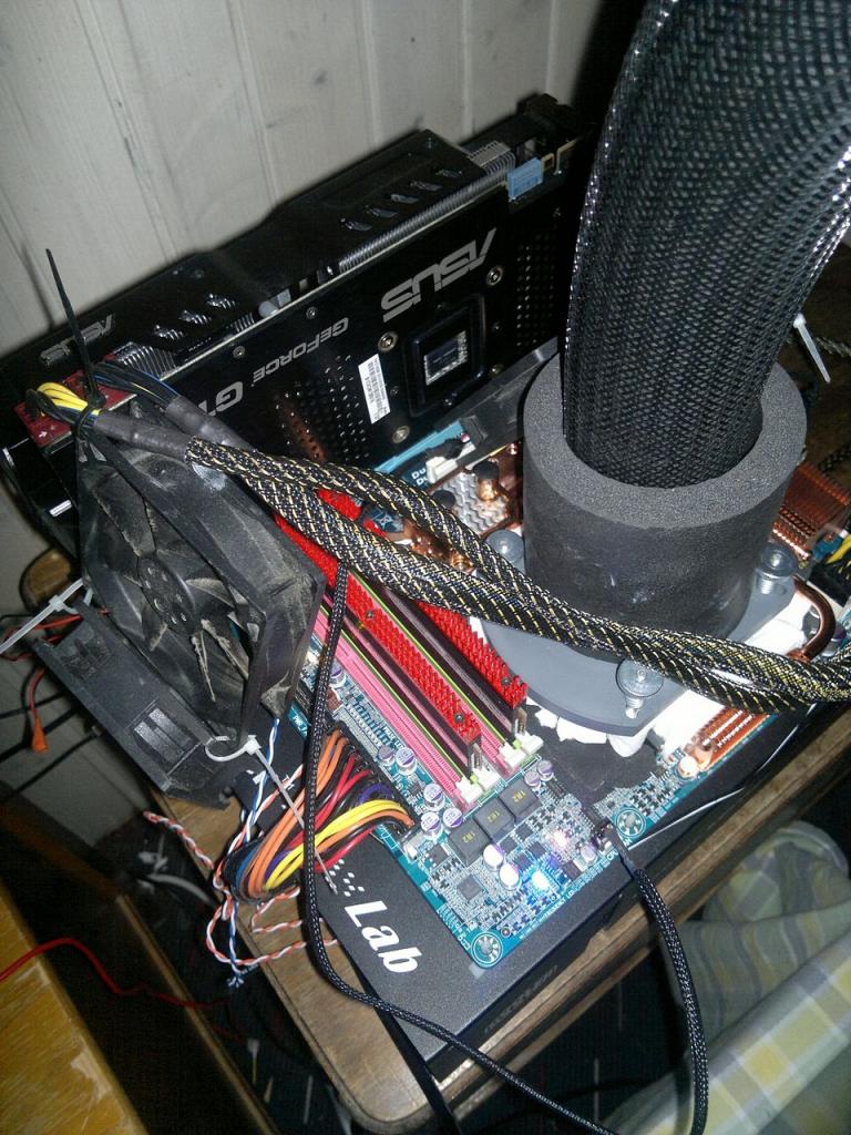 [13/04/2012] Neue Extremkühlungs-Stunts (April 2012) (21)