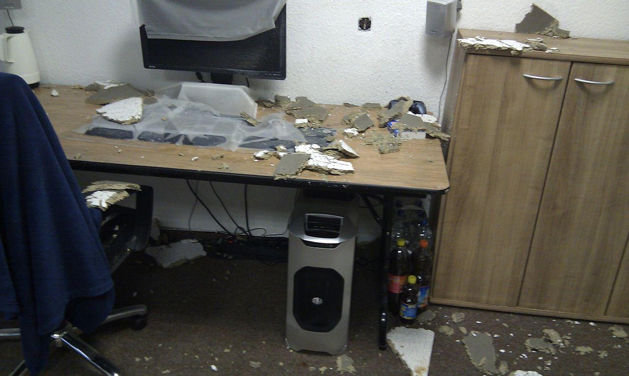 [05/04/2012] Update: die krassesten Schreibtische (76)