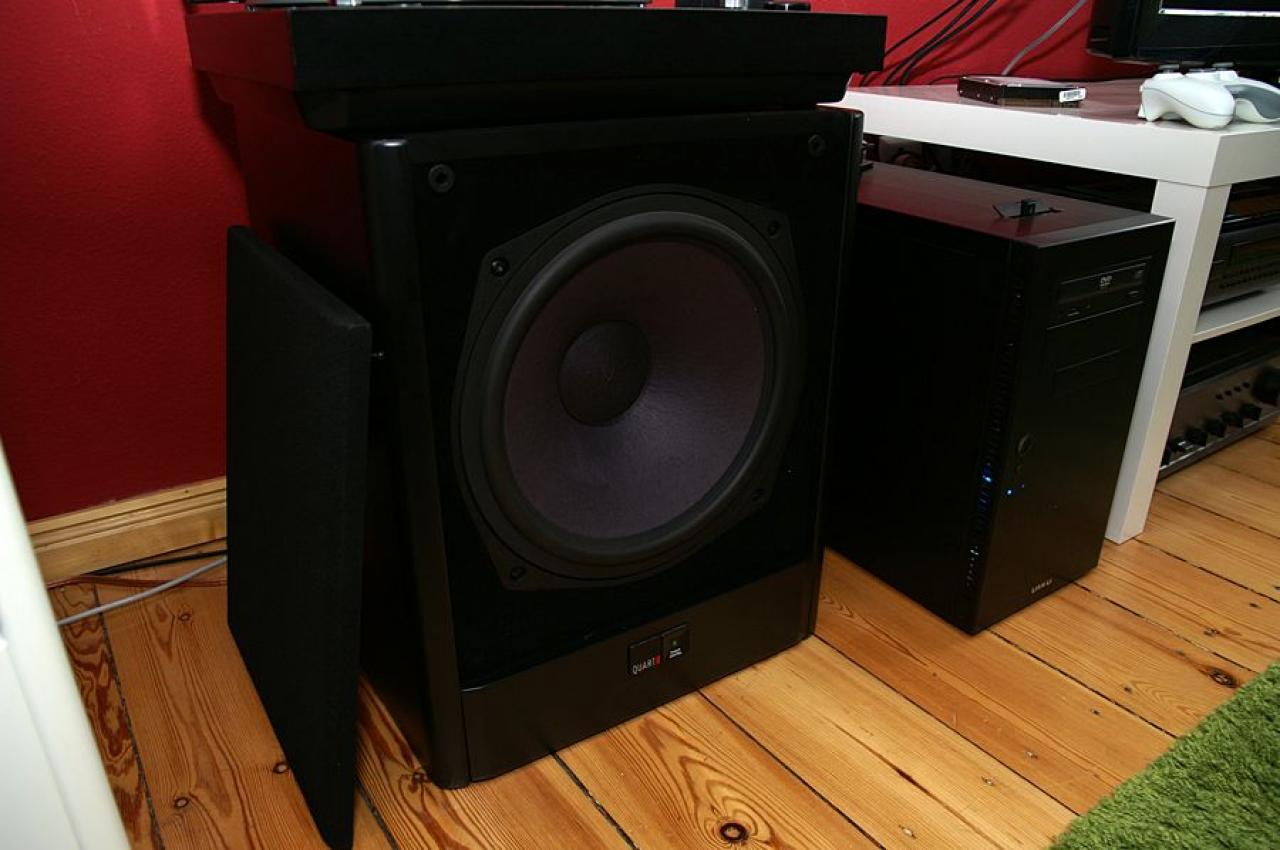 [13/04/2012] Update: neue Soundsysteme, Eigenbau-Lösungen und Retro-Komponenten (11)