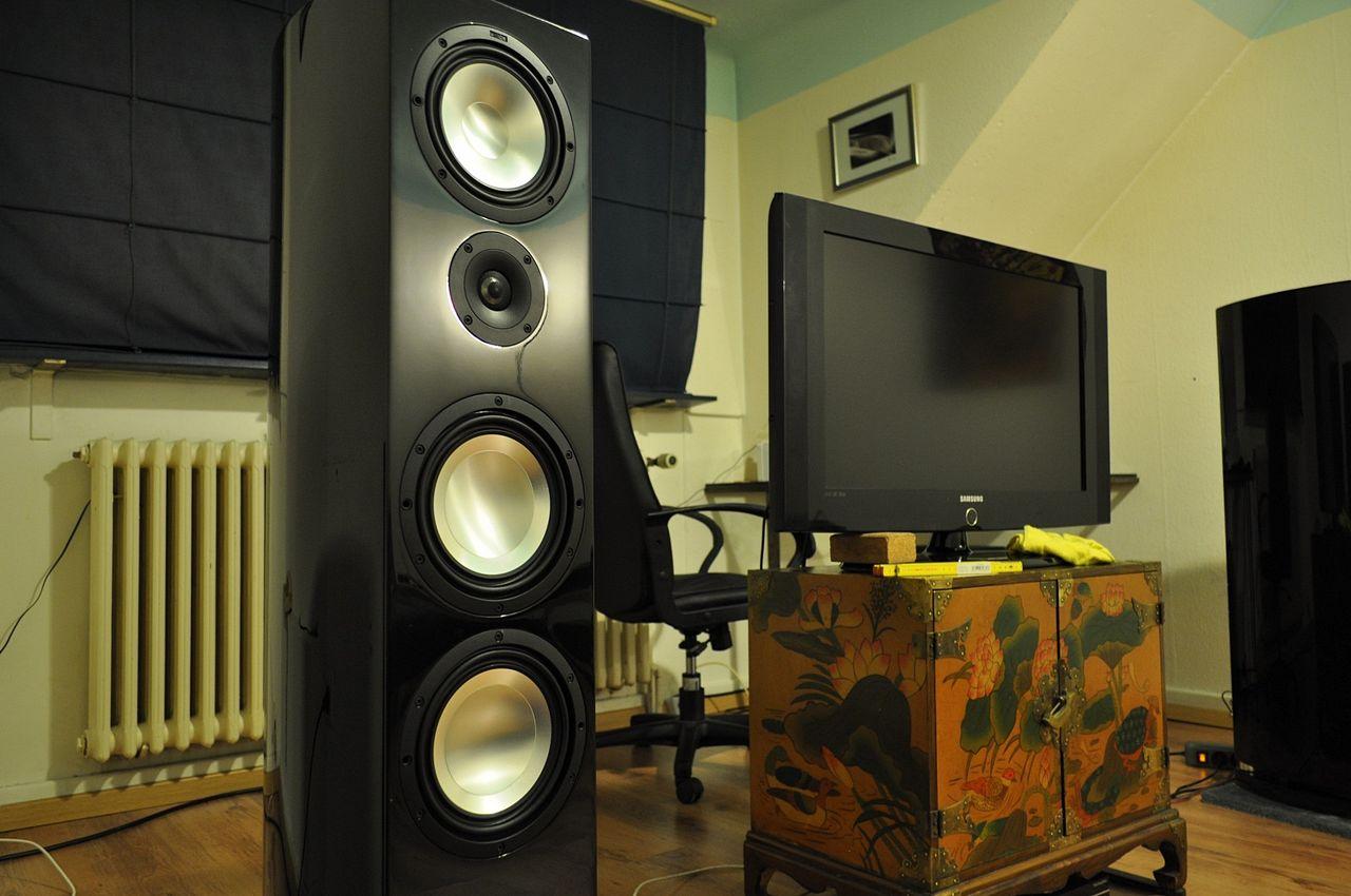[13/04/2012] Update: neue Soundsysteme, Eigenbau-Lösungen und Retro-Komponenten (20)