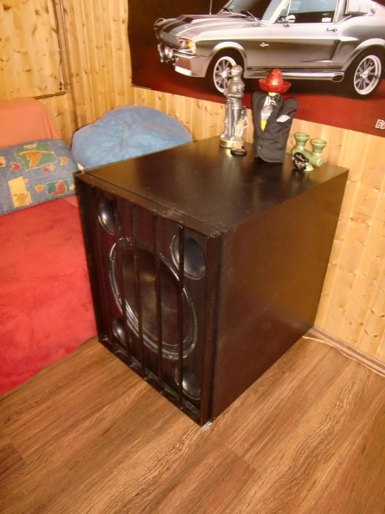 [13/04/2012] Update: neue Soundsysteme, Eigenbau-Lösungen und Retro-Komponenten (4)