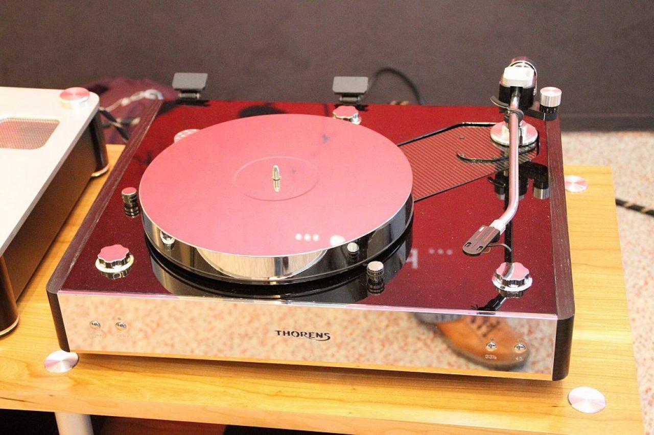 [13/04/2012] Update: neue Soundsysteme, Eigenbau-Lösungen und Retro-Komponenten (6)