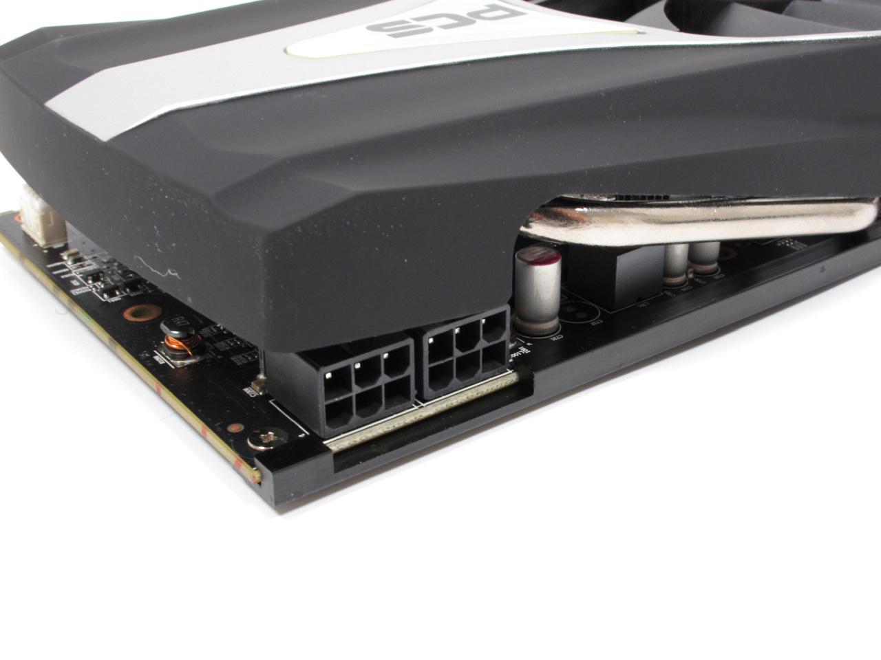 [20/04/2012] Test: Powercolor Radeon HD 7870 PCS+: Zwei 6-Pol-Strombuchsen liefern der Karte bis zu 225 Watt.