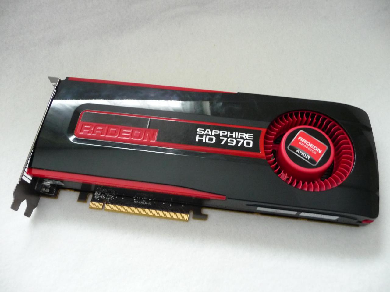 [05/04/2012] Sapphire Radeon HD 7970 3GB im PCGHX-Check - Was leistet das Referenzdesign? (4)