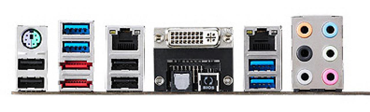 [16/04/2012] Asus P8Z77 WS: Stabile Workstation- und Spieler-Platine für Intels Ivy Bridge (4)