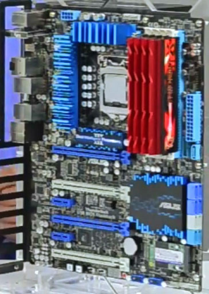 [25/04/2012] Asus P8Z77-V Premium - so könnte das neue Top-Modell mit Z77-Chipsatz heißen