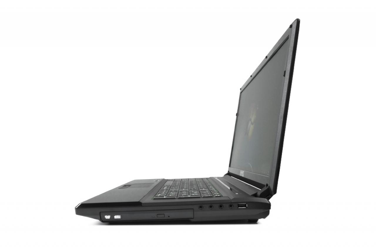 [27/04/2012] Schenker XMG P702 (5) - Ab Ende Mai auch mit Radeon HD