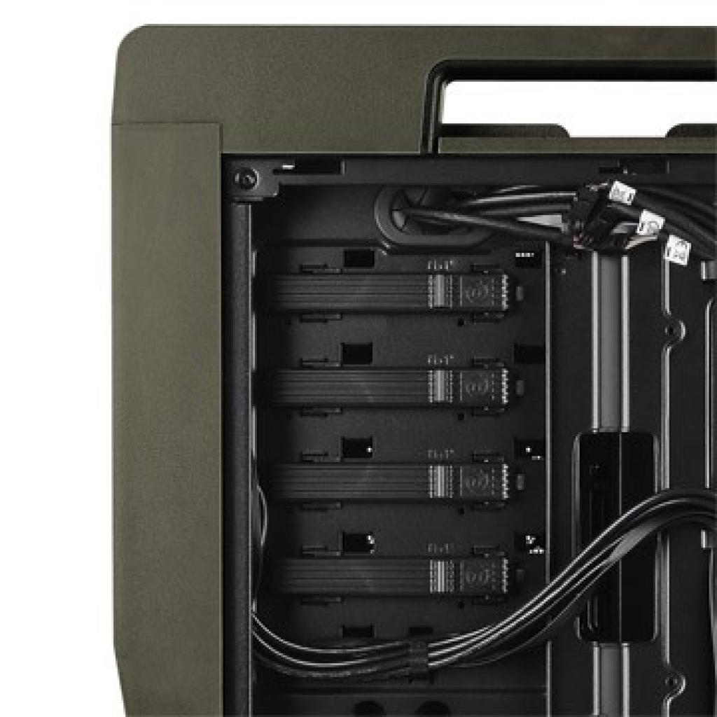 [11/04/2012] Thermaltake Level 10 GT Battle Edition (11)