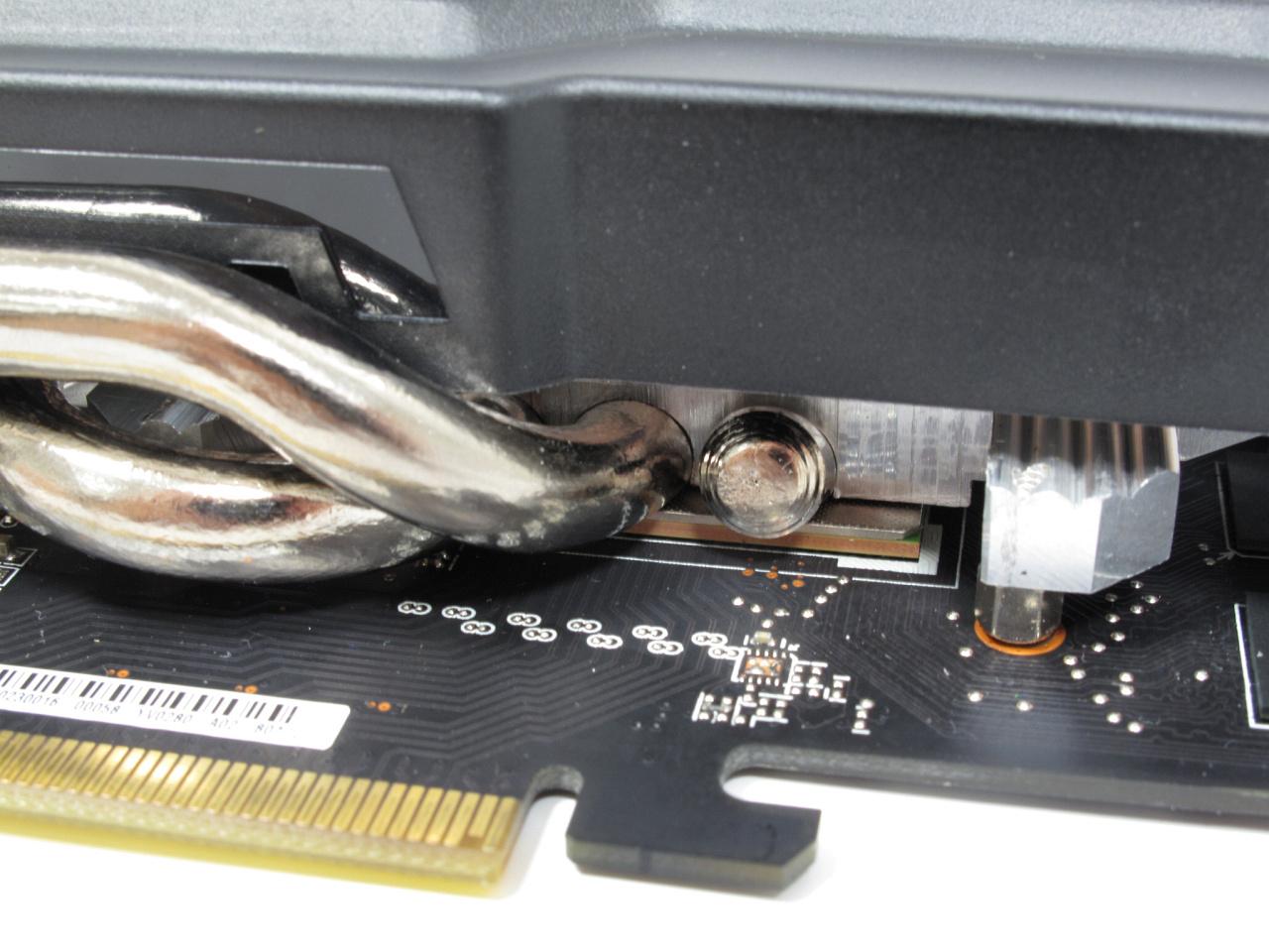 [04/05/2012] Asus Radeon HD 7870 DCII TOP V2: Asus überarbeitet das Direct-Cu-II-Kühldesign (11)