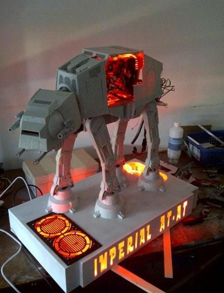 [16/05/2012] Spektakuläre Star-Wars-Casemod: Mini-PC in AT-AT mit echtem Laser (21)