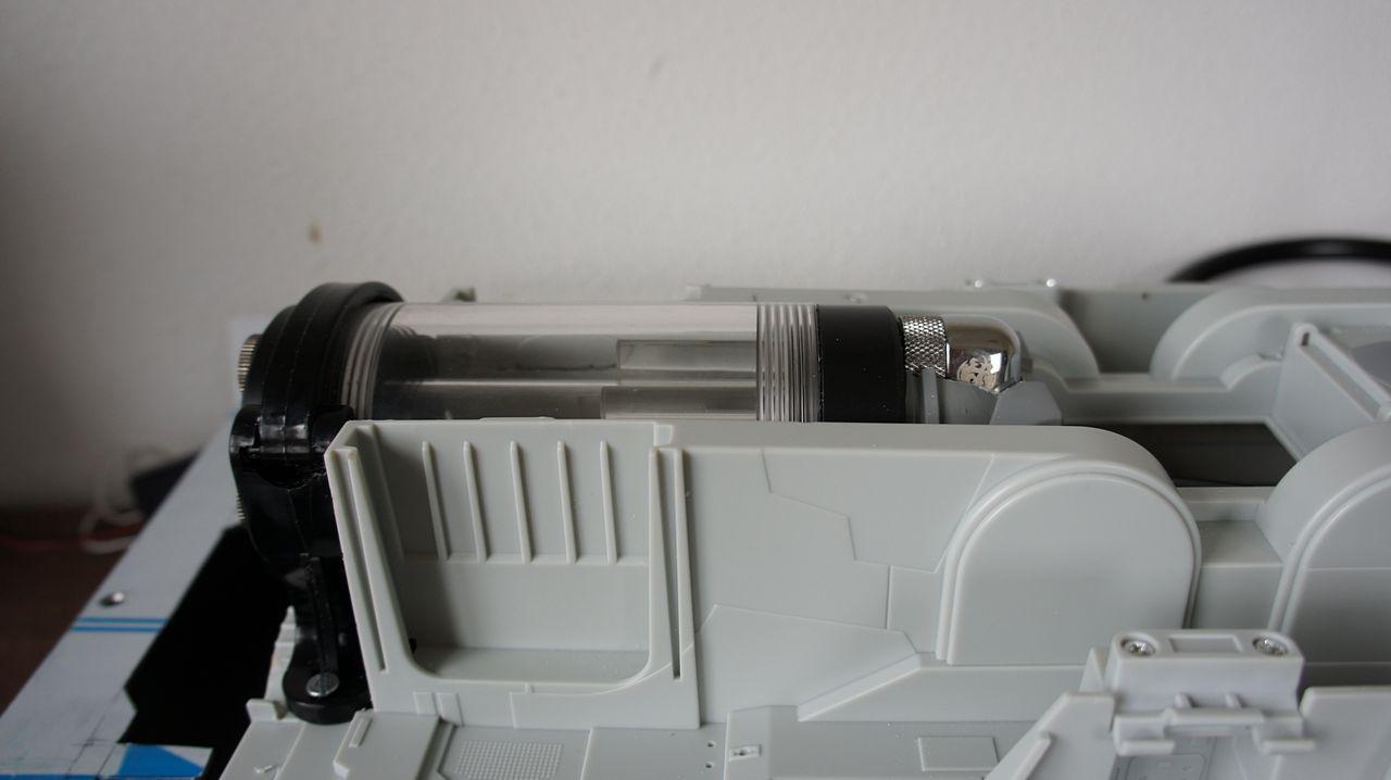 [16/05/2012] Spektakuläre Star-Wars-Casemod: Mini-PC in AT-AT mit echtem Laser (44)