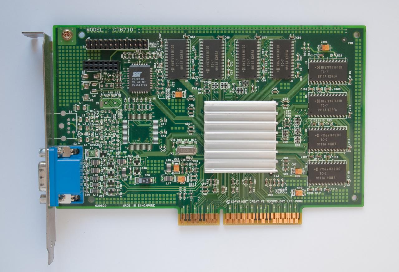 [14/05/2012] Creative Labs Graphics Blaster Riva TNT: Heutzutage für Soundkarten bekannt, kaufte Creativ 2002 die 3DLabs - Jahre zuvor gab es bereits Modelle wie diese TNT oder die 3D Blaster Voodoo 2