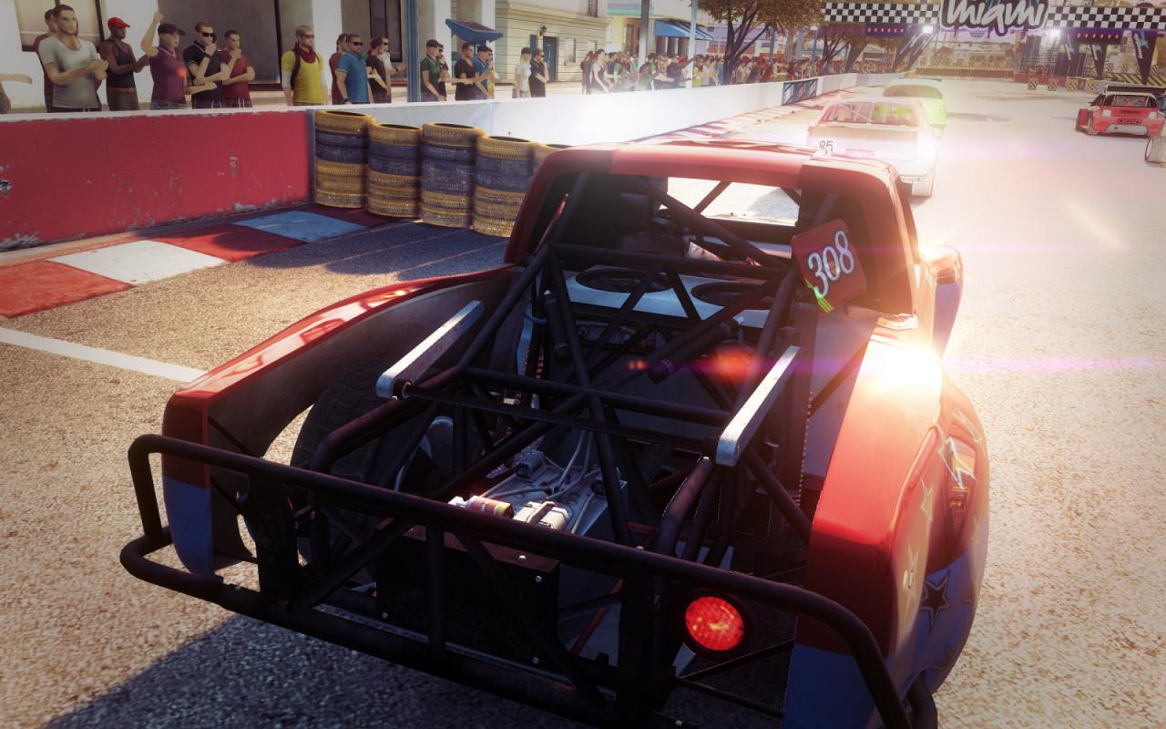 [24/05/2012] Dirt Showdown: Der PCGH-Benchmark findet in Miami bei Sonnenuntergang statt.