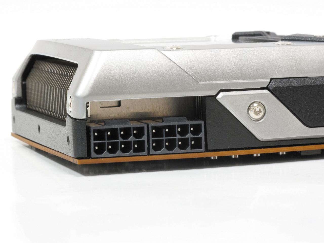 [04/05/2012] Nvidia Geforce GTX 690: Das Referenzdesign wird von allen Partnern übernommen - laut Nvidia wird es auch keine Custom-Versionen geben. (10)