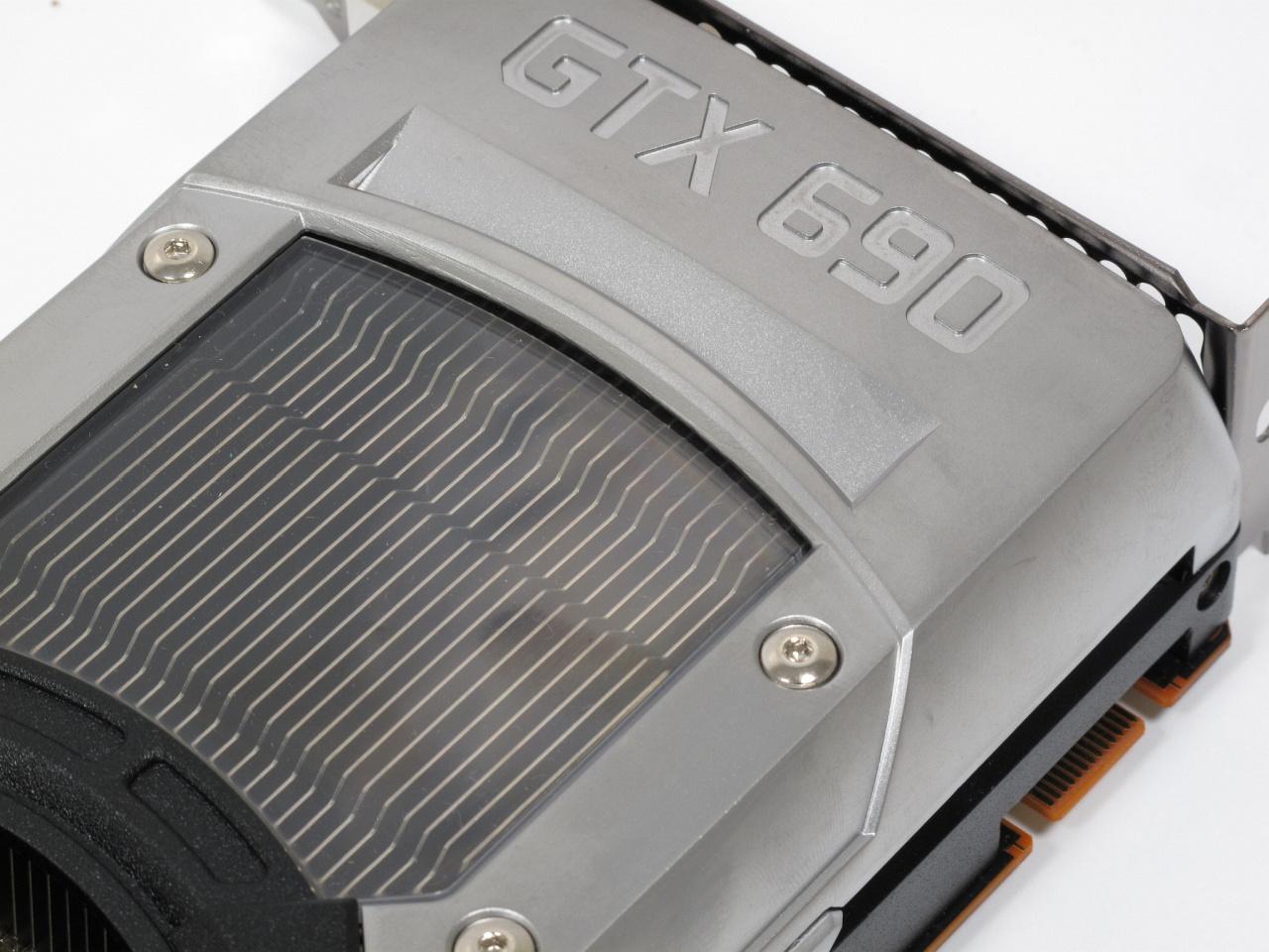 [04/05/2012] Nvidia Geforce GTX 690: Das Referenzdesign wird von allen Partnern übernommen - laut Nvidia wird es auch keine Custom-Versionen geben. (13)