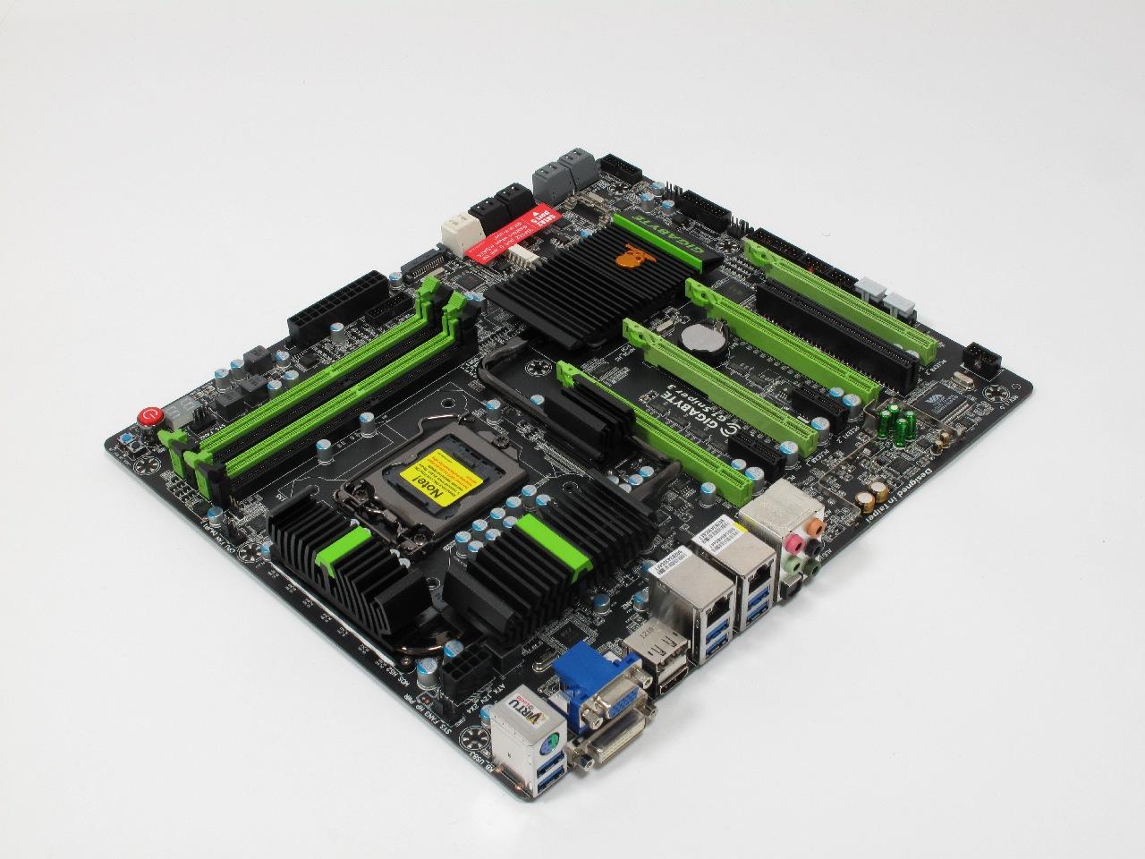[04/05/2012] Gigabyte G1 Sniper 3 im Test: Perfektes Allround-POaket für Ivy Bridge - jedoch teuer (8)
