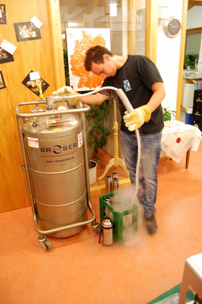 [22/05/2012] Gigabyte veranstaltet weltweiten Übertakter-Wettbewerb (11)