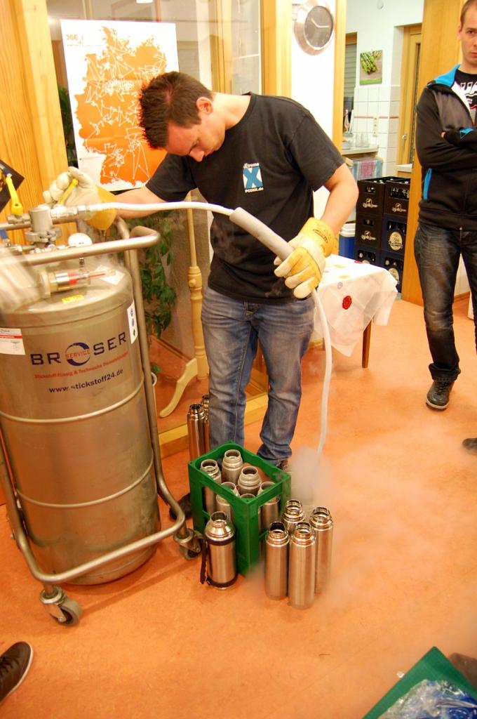 [22/05/2012] Gigabyte veranstaltet weltweiten Übertakter-Wettbewerb (17)