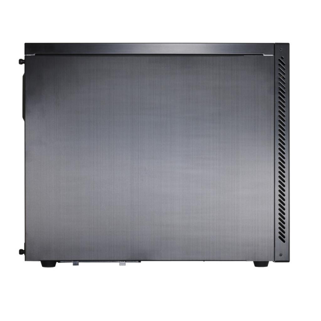 [31/05/2012] Lian Li PC-A55 (7)