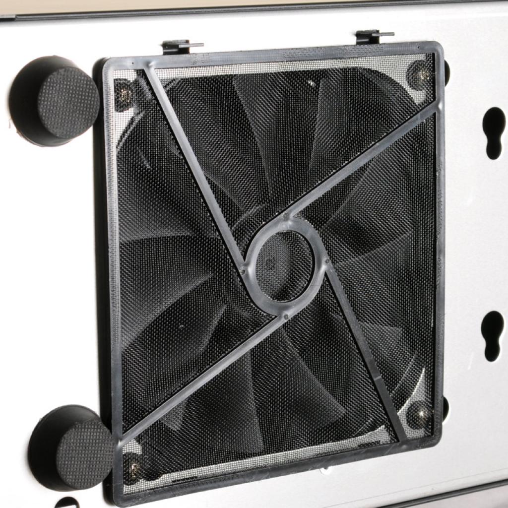[31/05/2012] Lian Li PC-A55 (15)