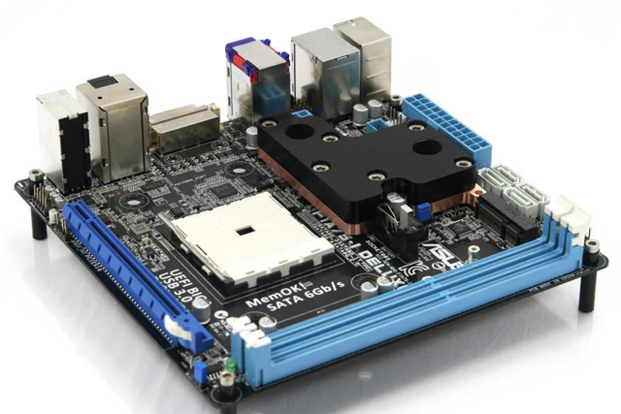 [25/05/2012] Liquid Extasy: Sechs Wasserkühler für Custom-Grafikkarten und Mainboards (8)