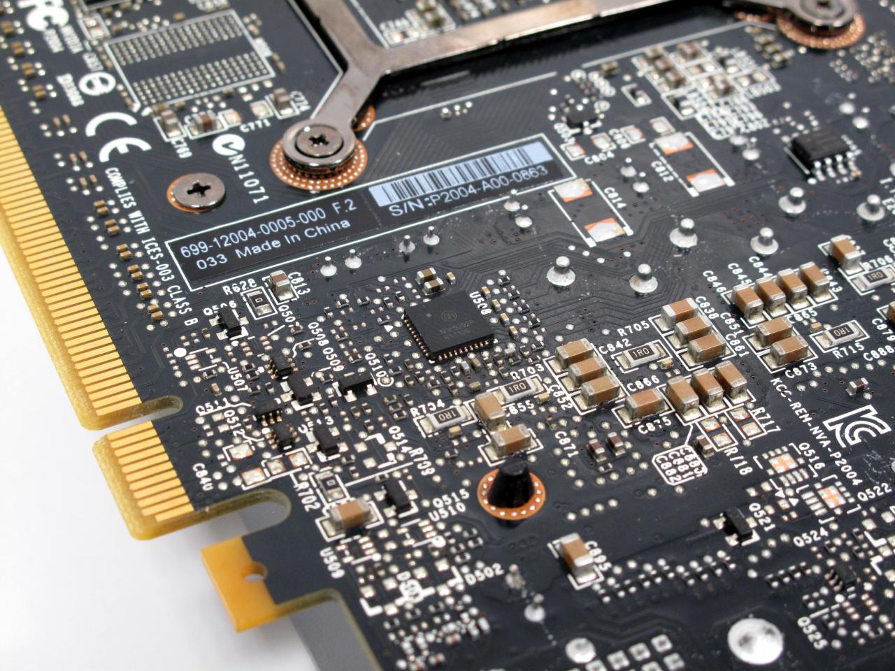 [09/05/2012] Test der Geforce GTX 660 Ti (im Bild: GF GTX 670 Referenz, 10)