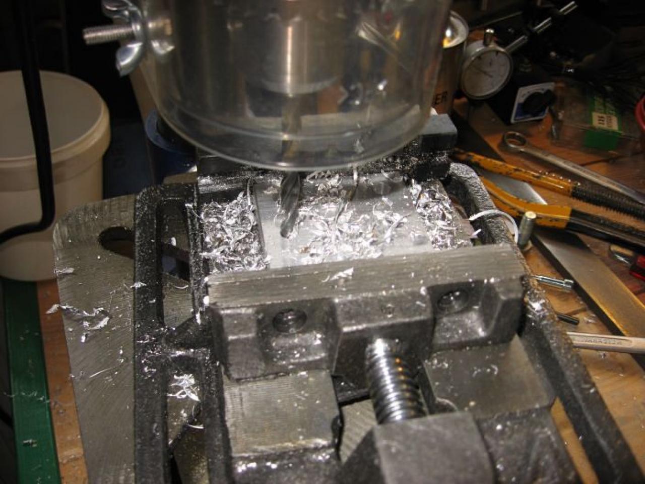 [10/05/2012] Das etwas andere Tagebuch: CNC-Fräse im Eigenbau (39)
