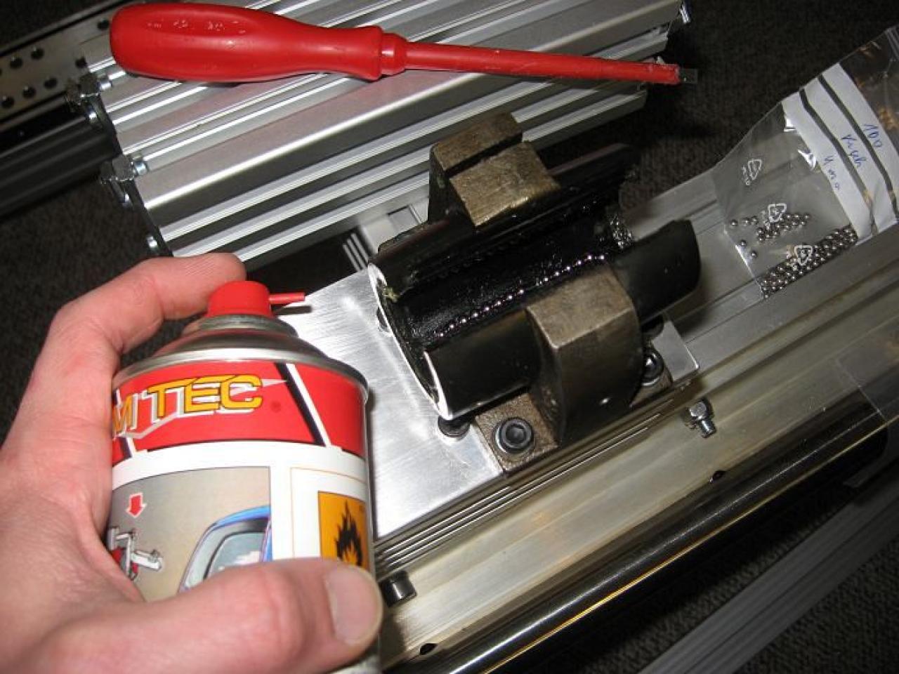 [10/05/2012] Das etwas andere Tagebuch: CNC-Fräse im Eigenbau (52)