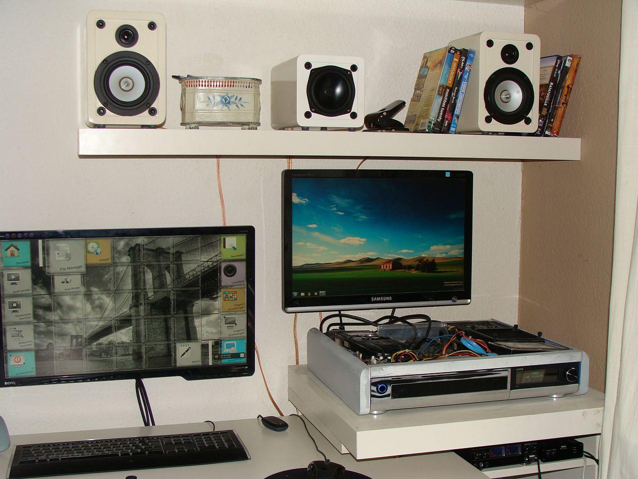 [25/05/2012] Eigenbau macht's möglich: Maxi-Hardware in Mini-Gehäuse (18)