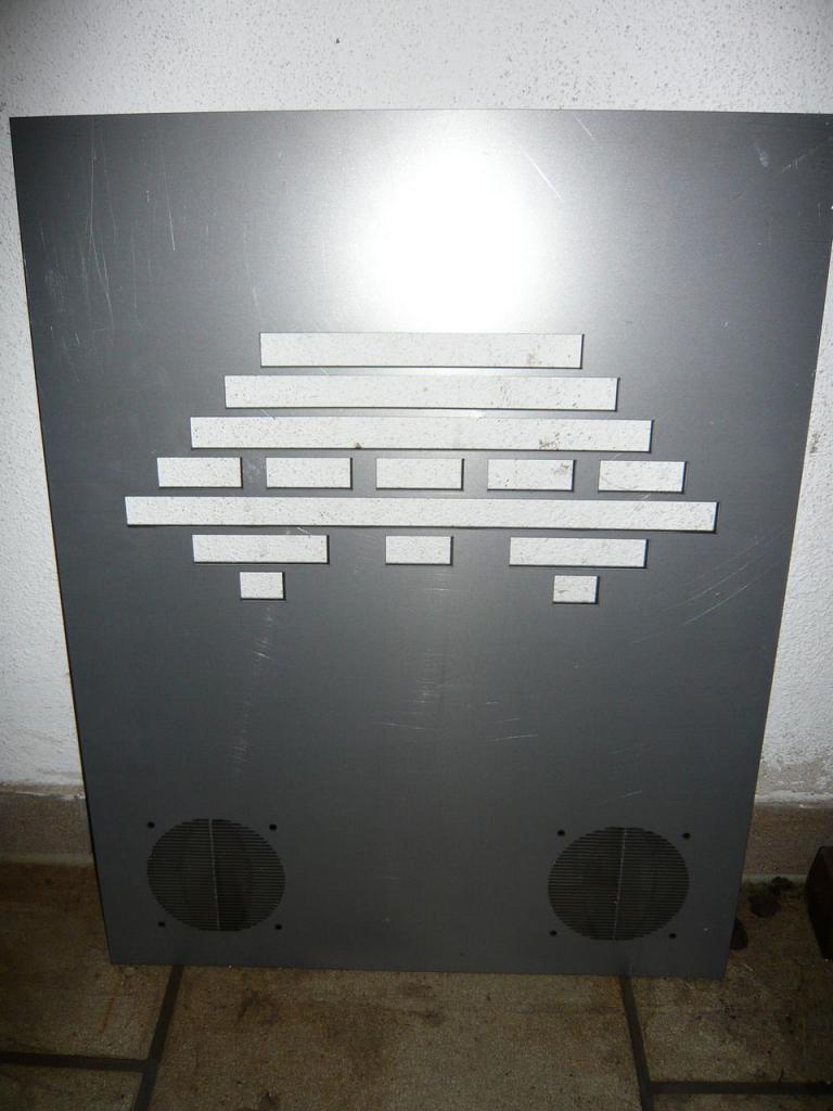 [04/05/2012] Krasse Casecon mit Retro-Charme, Space Invaders und fünf Radiatoren (20)