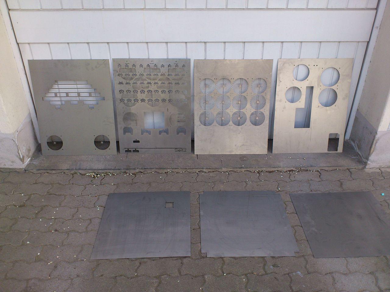 [04/05/2012] Krasse Casecon mit Retro-Charme, Space Invaders und fünf Radiatoren (24)