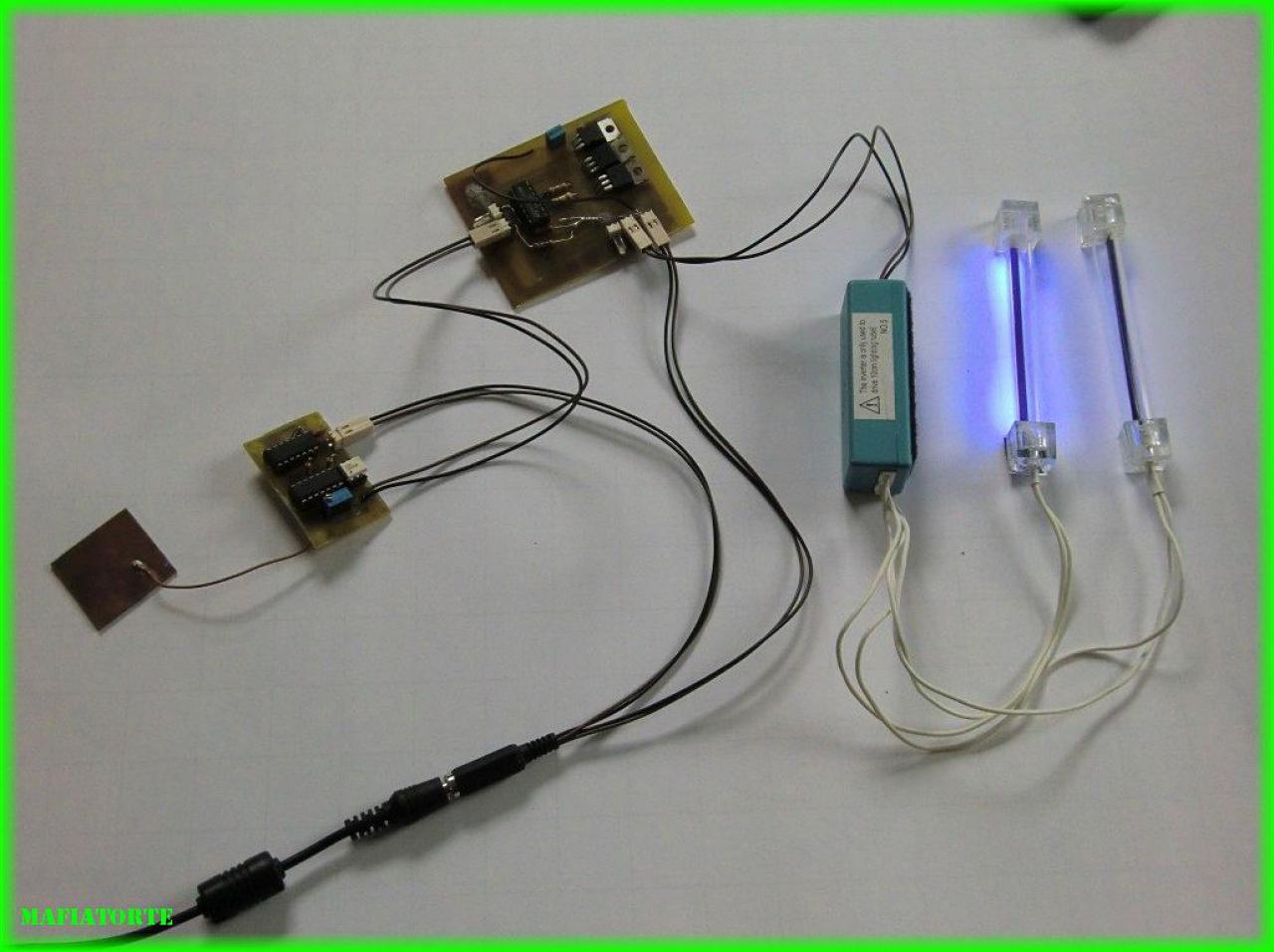 [15/05/2012] Update: Mainboard als Wanduhr (2)