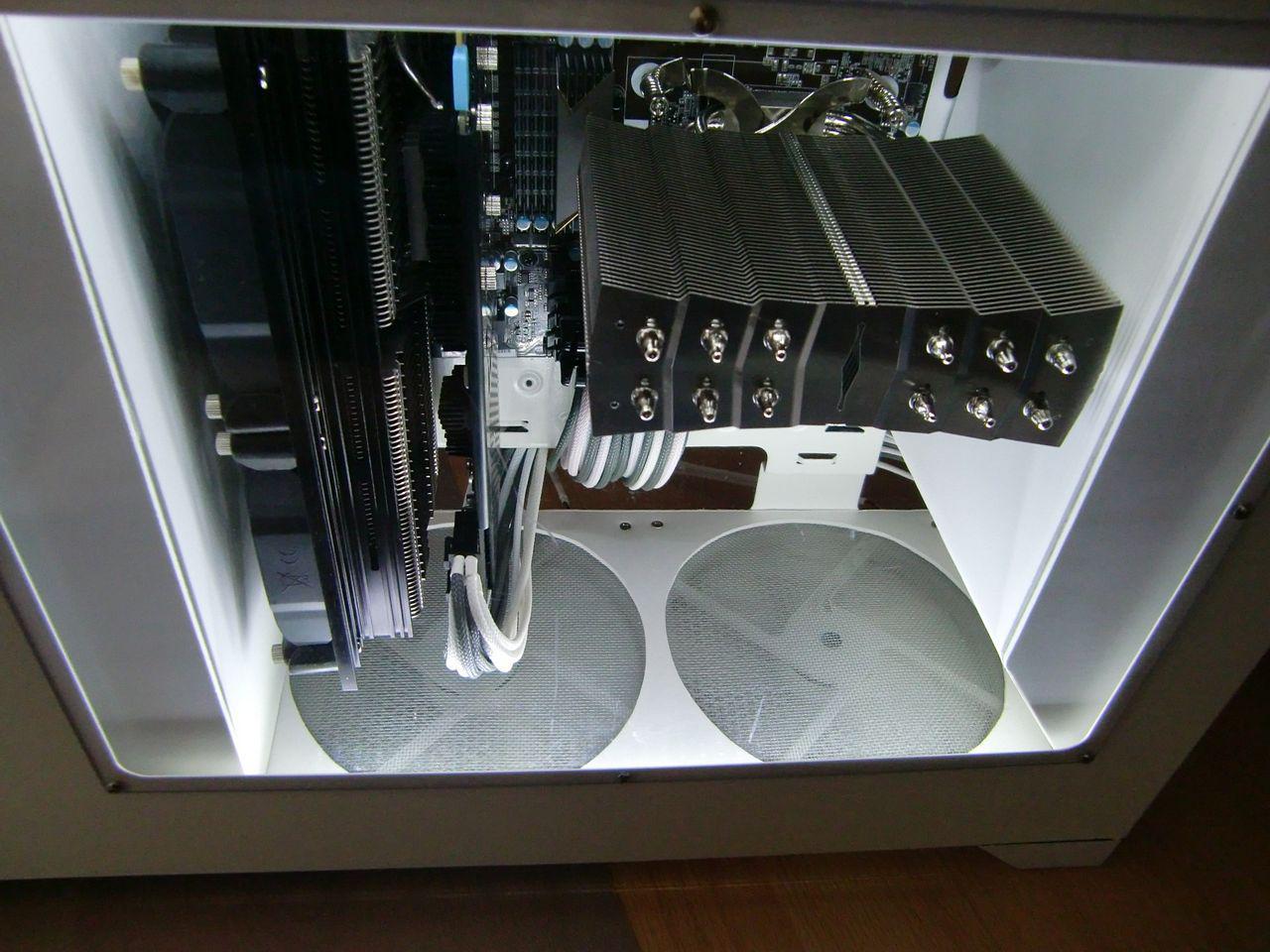 [14/05/2012] Update: beleuchteter Innenraum (50)
