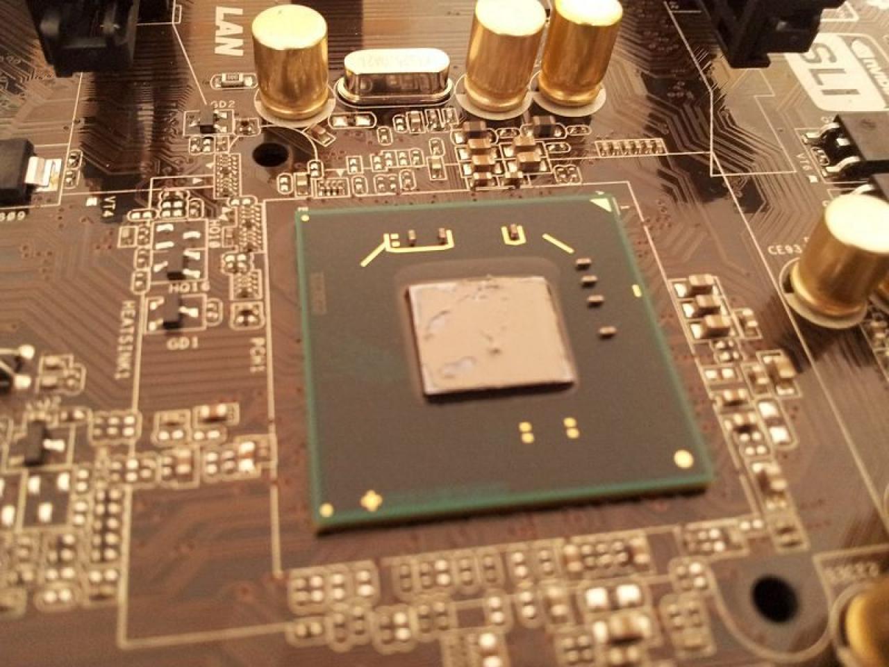 [18/05/2012] Neue Mainboard-Bilder (Update vom 19.05.) (14)