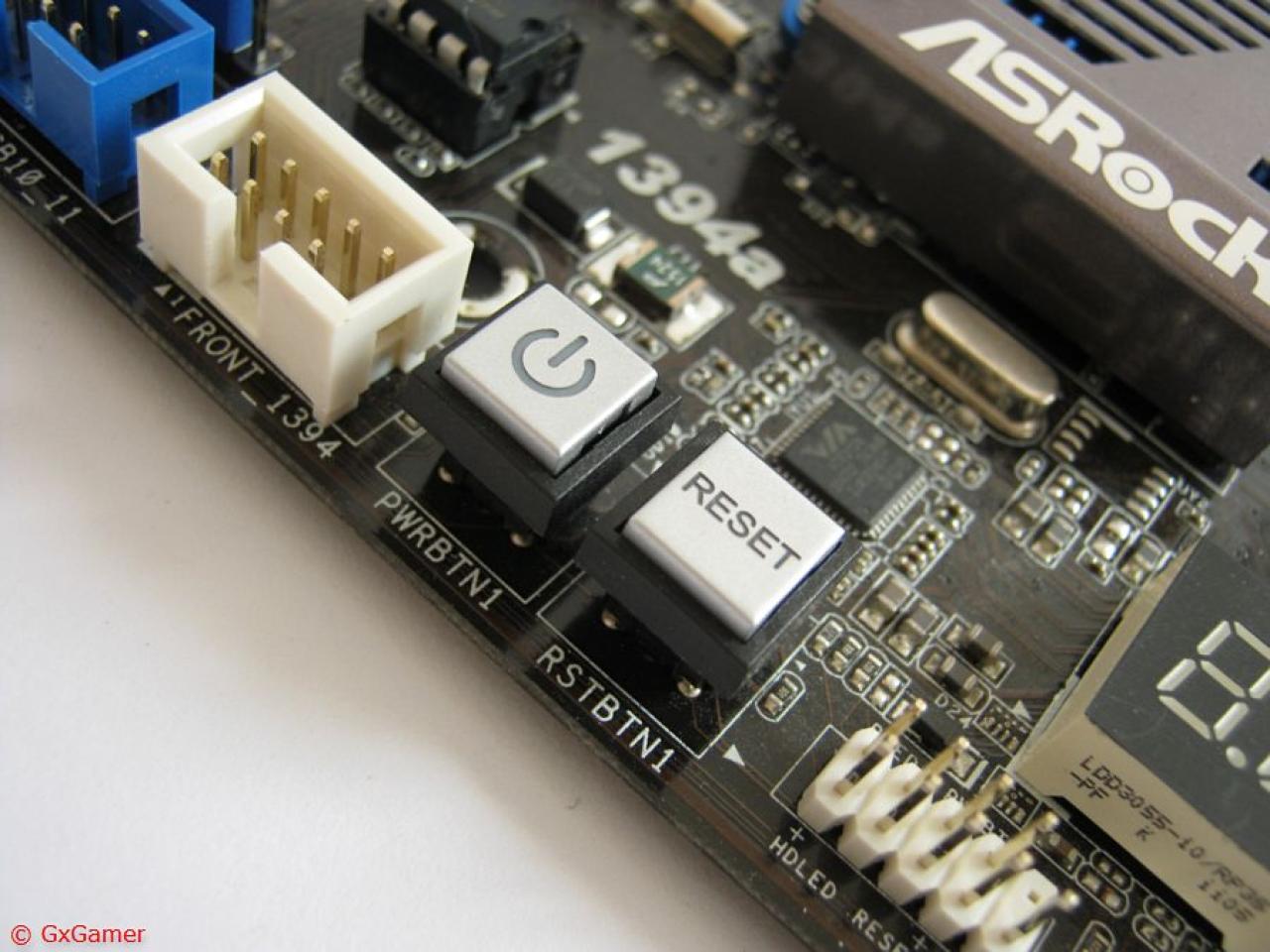 [18/05/2012] Neue Mainboard-Bilder (Update vom 19.05.) (4)